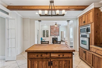 520 Ellis Street offers timeless historic character that has - photo 13