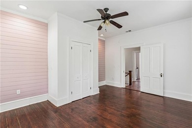 520 Ellis Street offers timeless historic character that has - photo 17