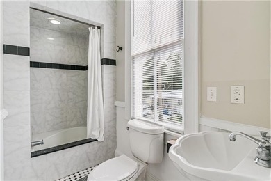 520 Ellis Street offers timeless historic character that has - photo 23