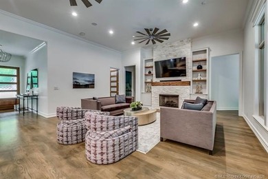 Come home to luxury and tranquility just across the river in the - photo 5
