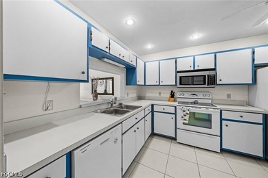 NEW AND IMPROVED PRICE! Welcome to your perfect Florida getaway - photo 6