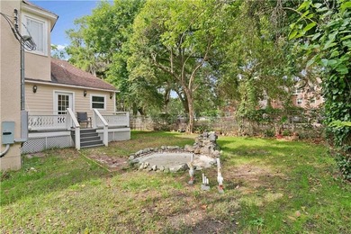 520 Ellis Street offers timeless historic character that has - photo 31