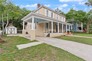 520 Ellis Street offers timeless historic character that has - photo 35