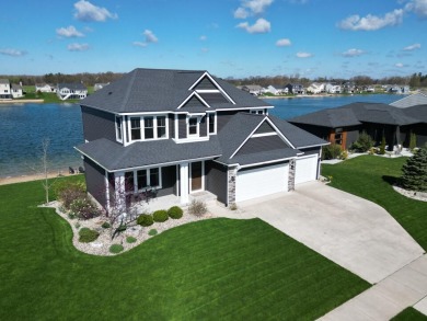 (private lake, pond, creek) Home For Sale in Allendale Michigan