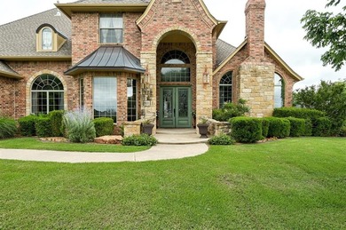 Luxury. Privacy. Lake Views. Rarely found together. Set on 2.66 - photo 45