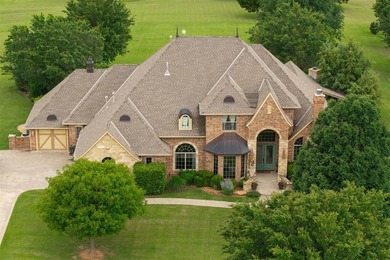 Luxury. Privacy. Lake Views. Rarely found together. Set on 2.66 - photo 47