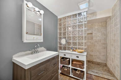 Panoramic views of Pretty Lake! - photo 42