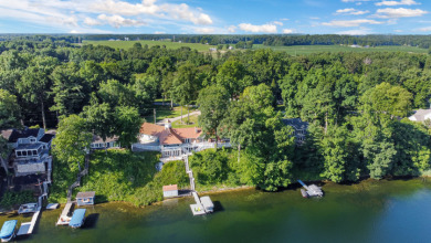 Panoramic views of Pretty Lake! - photo 4
