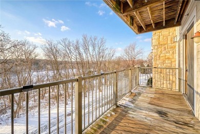 (private lake, pond, creek) Condo Active Under Contract in Chaska Minnesota