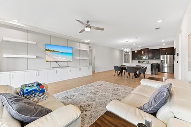 Welcome to this 4 bedroom, 2 bathroom with a private den/office - photo 6