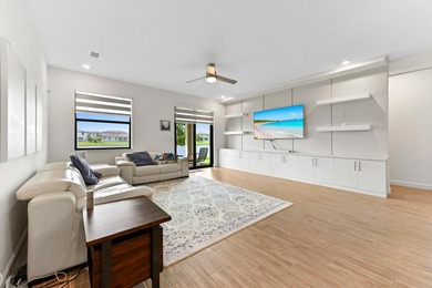 Welcome to this 4 bedroom, 2 bathroom with a private den/office - photo 7