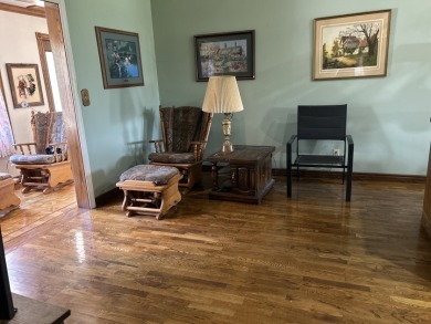 Stunning Country Estate on Cherokee Village North Course - photo 9
