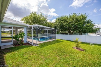 Welcome to this beautifully maintained pool home, perfect for - photo 36