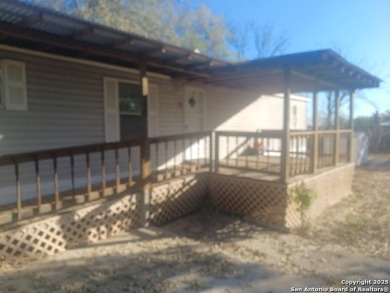 Cute, well maintained 3 bd./2 bath single wide mobile home on .2