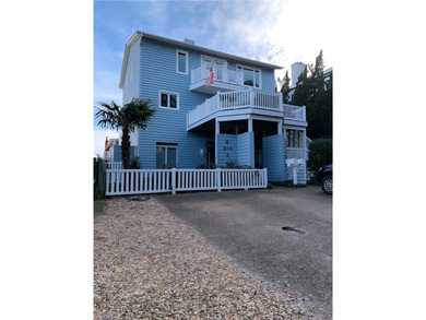 Crystal Lake Condo For Sale in Virginia Beach Virginia