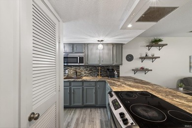 Experience resort-style living at Eagle Pointe Golf Resort with - photo 6