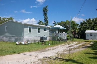 Enjoy the laid back Big Pine Key lifestyle. Situated on an - photo 4