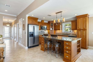 Welcome to 1002 Magnolia, a truly exceptional waterfront estate - photo 12