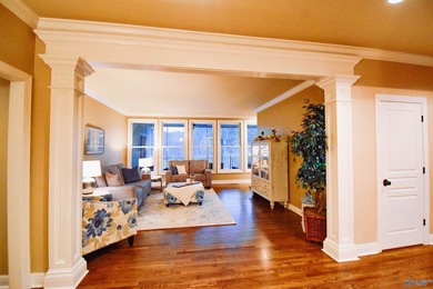 Experience golf course living in this beautifully positioned - photo 13