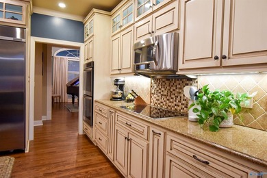 Experience golf course living in this beautifully positioned - photo 16