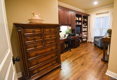 Experience golf course living in this beautifully positioned - photo 22