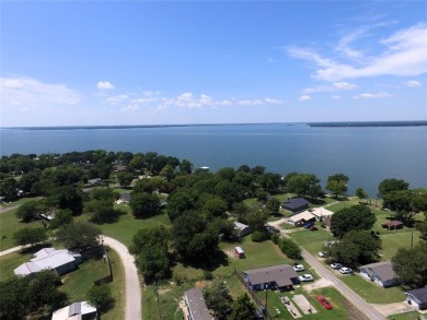 Lake Home For Sale in Lone Oak, Texas