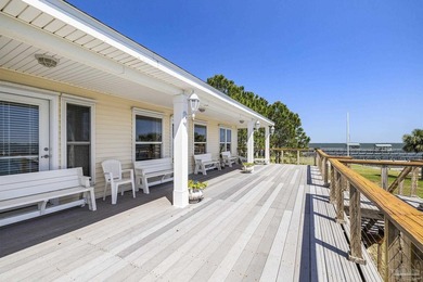 Welcome to 1002 Magnolia, a truly exceptional waterfront estate - photo 38