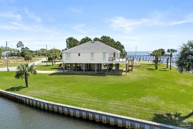 Welcome to 1002 Magnolia, a truly exceptional waterfront estate - photo 50