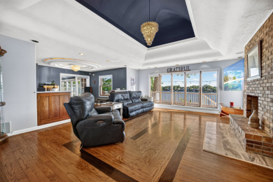 Panoramic views of Pretty Lake! - photo 18