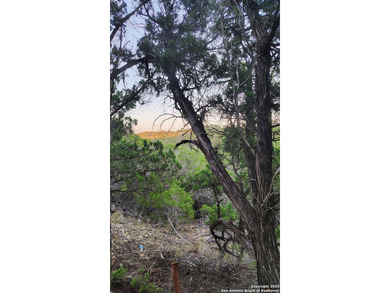 Lake Medina Lot Sale Pending in Bandera Texas