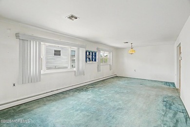 This Sarasota model presents a great opportunity to make a home - photo 8