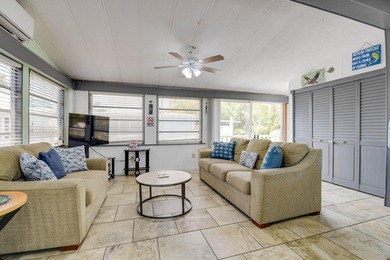 Enjoy the Salty Air from this Key Lime Gem in the Florida Keys! - photo 4