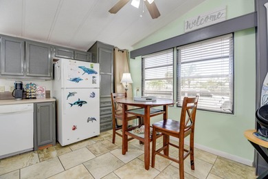 Enjoy the Salty Air from this Key Lime Gem in the Florida Keys! - photo 10
