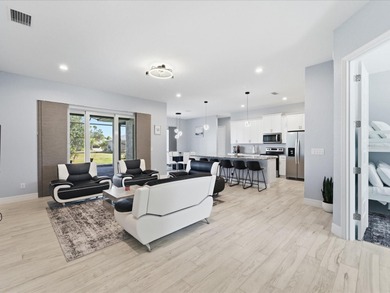 NEW custom POOL home with 4 bedrooms, 2 bathrooms, 10' ceilings - photo 3
