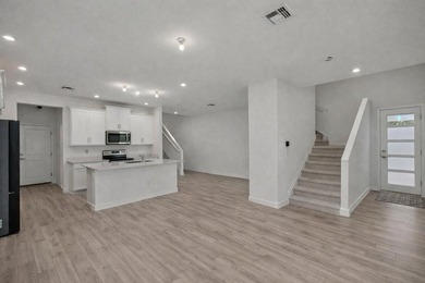 Welcome to modern living in Cadence at Tradition! This - photo 13