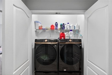 MOTIVATED SELLER!! Welcome to this beautifully crafted custom - photo 20