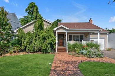An Amazing 5 Bed, 3 Bath Farm Ranch With Open Floor Plan In The - photo 1