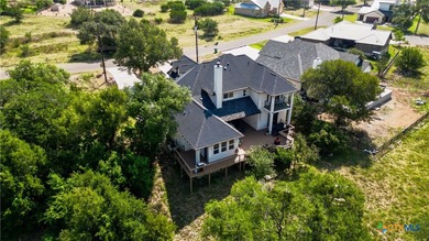 Welcome to luxury Hill Country living in gated Rockin J Ranch - photo 41