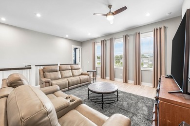 Tucked away on a peaceful cul-de-sac within the gated community - photo 42