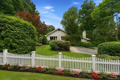 This classic brick ranch is picture perfect, with thoughtful and - photo 1