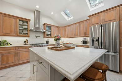 This classic brick ranch is picture perfect, with thoughtful and - photo 9