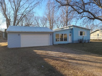 West Okoboji Lake  Home For Sale in Wahpeton Iowa