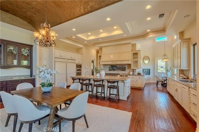 Welcome to one of Southern California's most extraordinary - photo 11