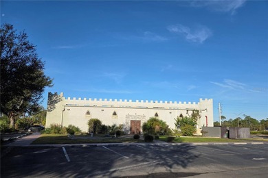 Prime 10,000 sq ft commercial lot located directly in front of - photo 3