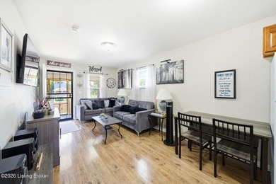Beautifully maintained and thoughtfully updated, this 1925 - photo 6