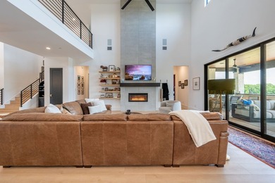 Set across 63 breathtaking acres of rolling East Texas - photo 8