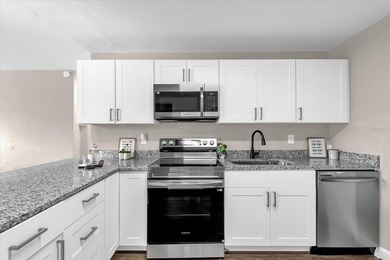 Fresh Farm Style...3 bed/1 bath. Split floor plan, New wht - photo 7