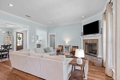 Located in the gated community of Huntington Creek, this - photo 11