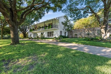 Lake Home For Sale in Waco, Texas