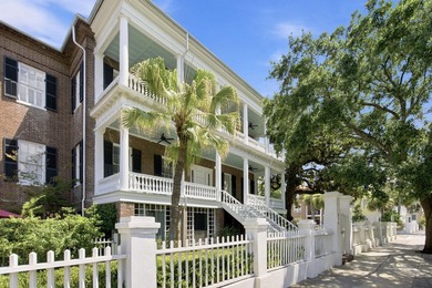 Experience the charm of historic Charleston in this beautifully - photo 4